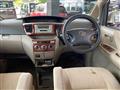 2004 Toyota Noah