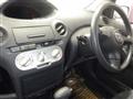 2003 Toyota Vitz