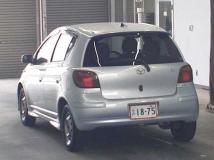 2003 Toyota Vitz