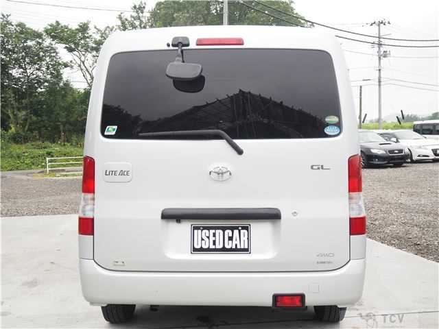2015 Toyota Liteace Van