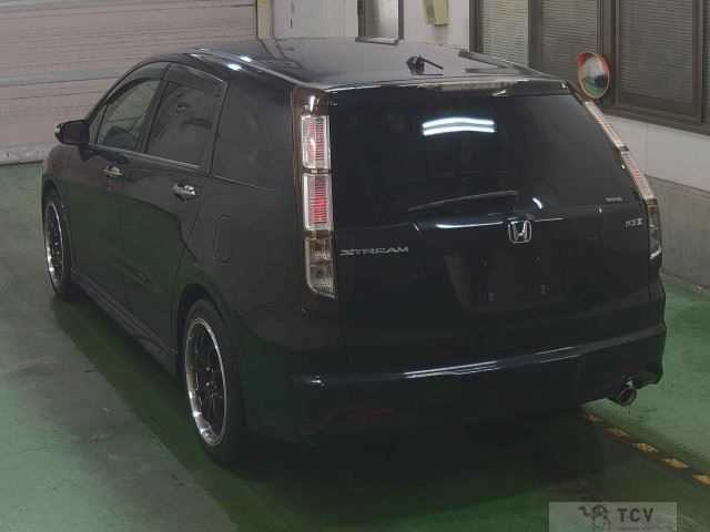 2013 Honda Stream