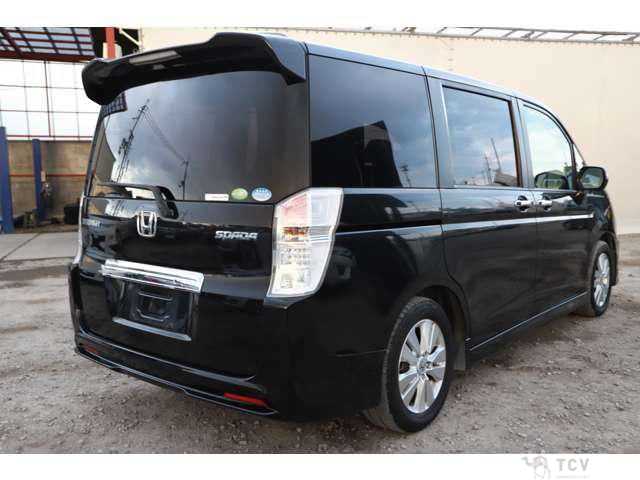 2012 Honda Step WGN