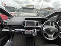 2012 Honda Step WGN
