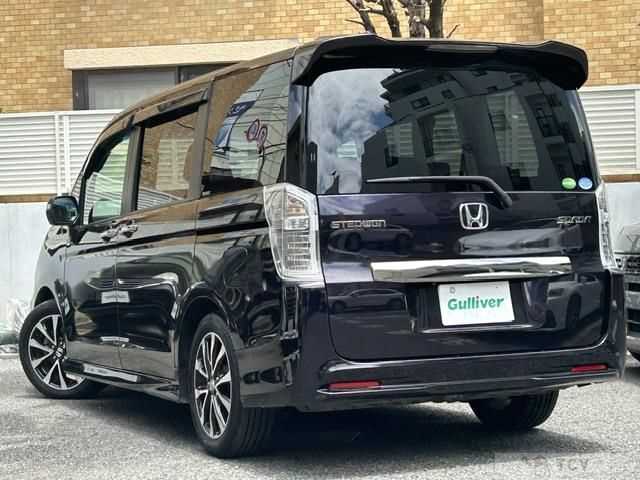 2013 Honda Step WGN