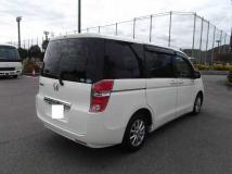 2011 Honda Step WGN