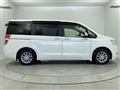 2010 Honda Step WGN