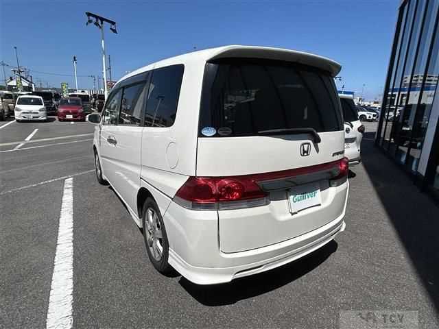 2005 Honda Step WGN
