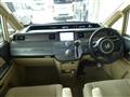 2005 Honda Step WGN