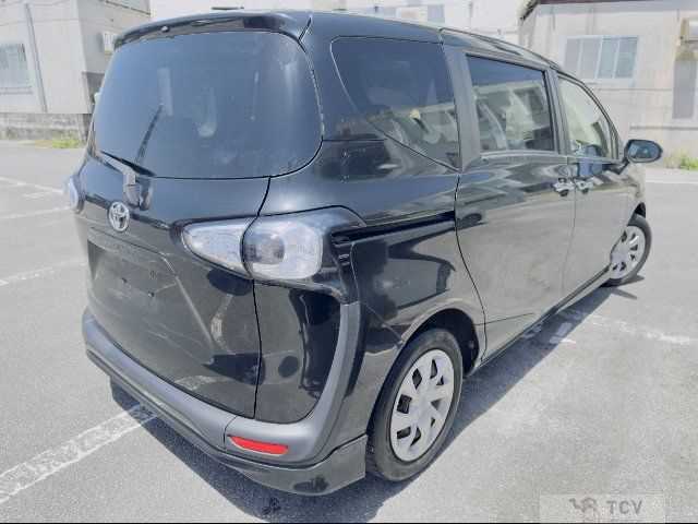 2016 Toyota Sienta