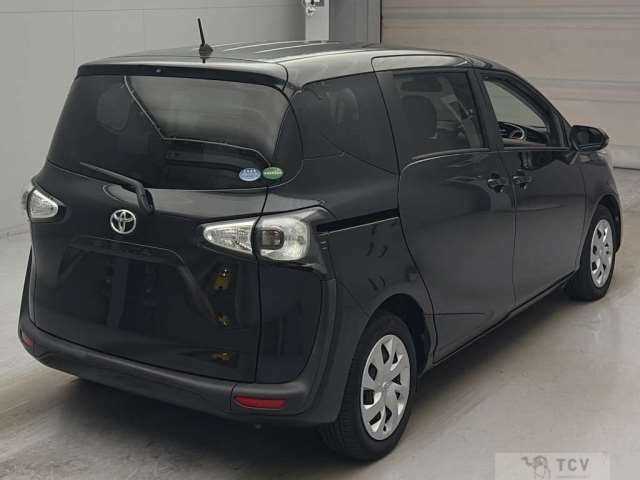 2017 Toyota Sienta