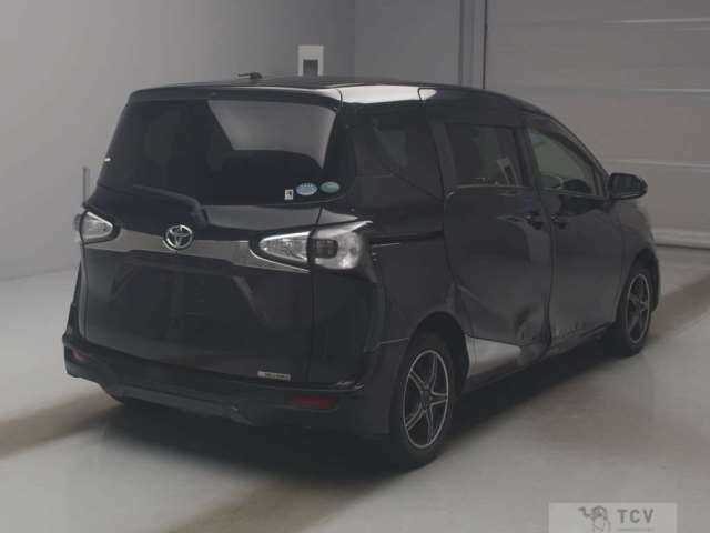 2015 Toyota Sienta