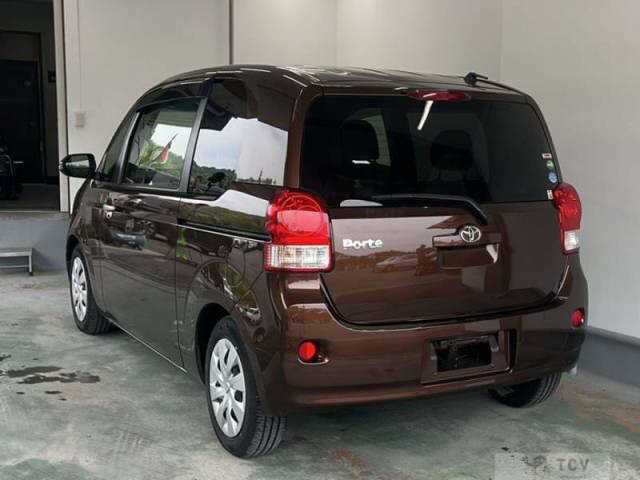 2017 Toyota Porte
