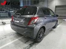2013 Toyota Vitz