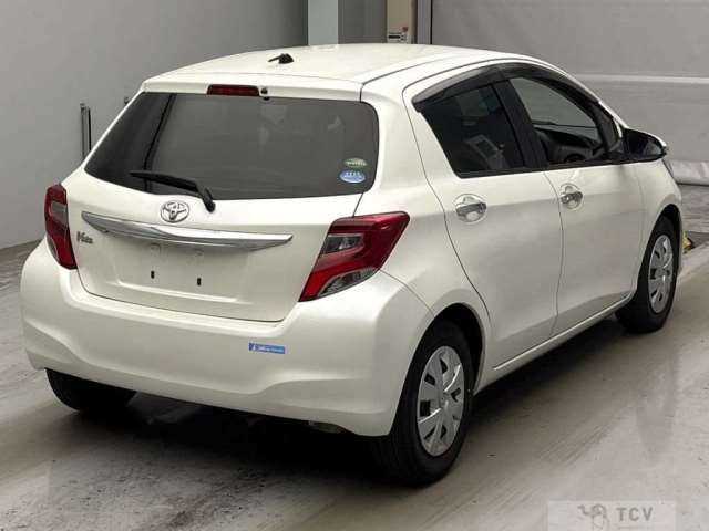 2016 Toyota Vitz