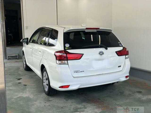 2016 Toyota Corolla Fielder