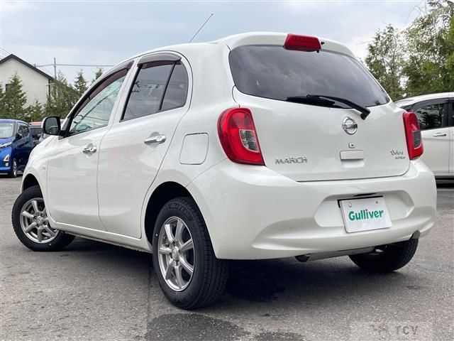 2016 Nissan March