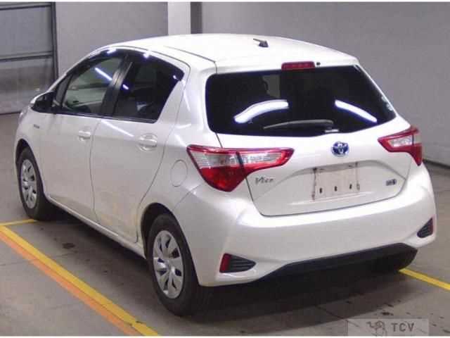 2017 Toyota Vitz