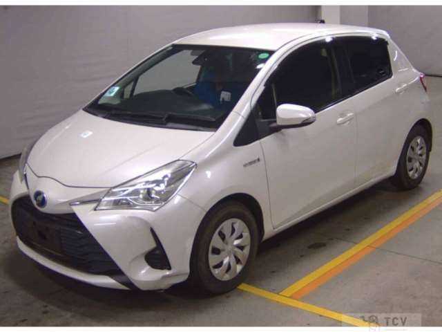 2017 Toyota Vitz