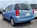2003 Toyota Raum