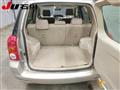 2005 Toyota Raum