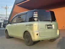 2010 Toyota Sienta