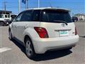 2004 Toyota IST