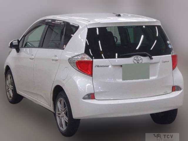 2011 Toyota Ractis