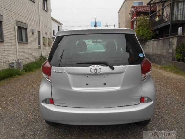 2015 Toyota Ractis