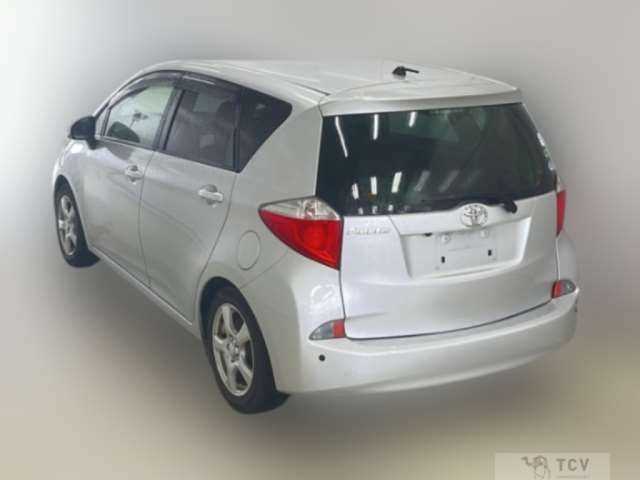 2013 Toyota Ractis