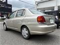 2005 Toyota Platz