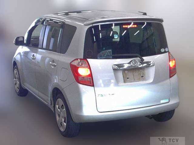 2006 Toyota Ractis