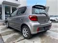 2003 Toyota Vitz