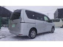 2015 Nissan Serena