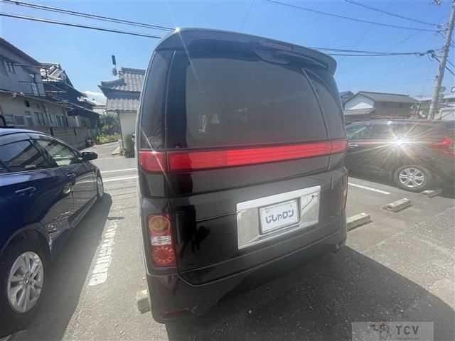 2005 Nissan Elgrand