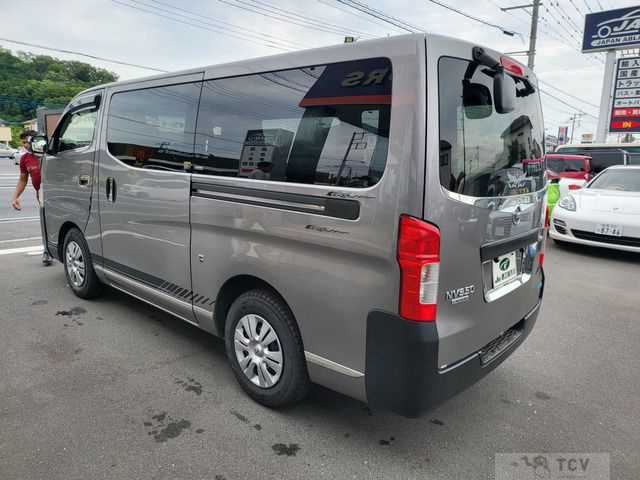 2015 Nissan NV350 Caravan