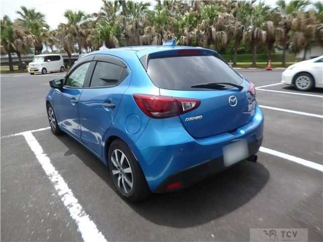 2014 Mazda Demio