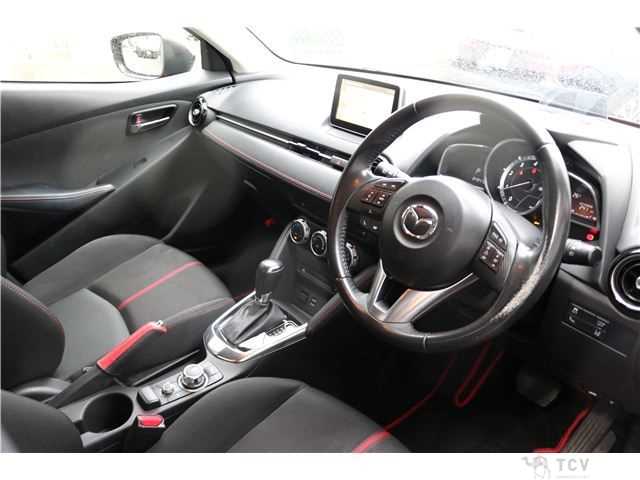 2016 Mazda Demio