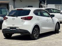 2015 Mazda Demio