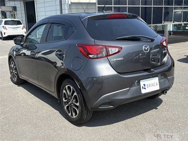 2015 Mazda Demio