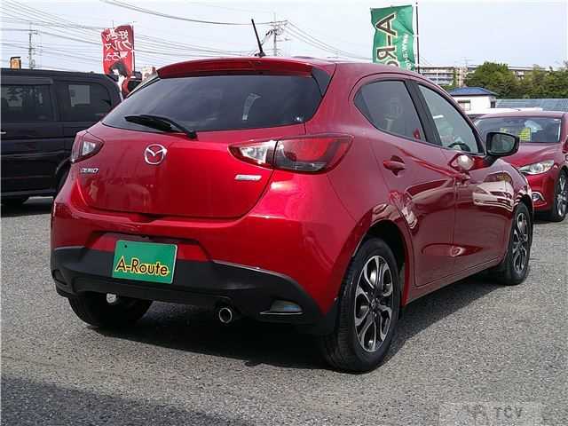 2015 Mazda Demio