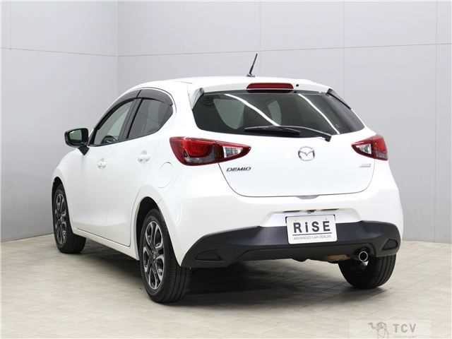 2015 Mazda Demio