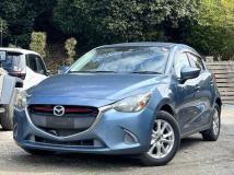 2015 Mazda Demio