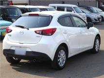 2015 Mazda Demio