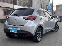 2017 Mazda Demio