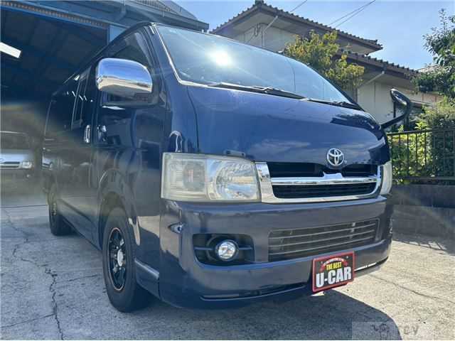 2005 Toyota Regiusace Van