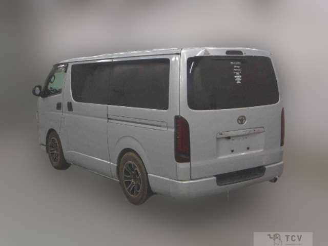 2006 Toyota Hiace Van