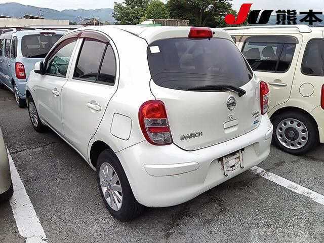 2010 Nissan March