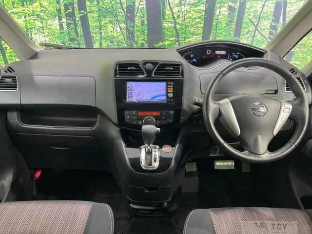 2014 Nissan Serena