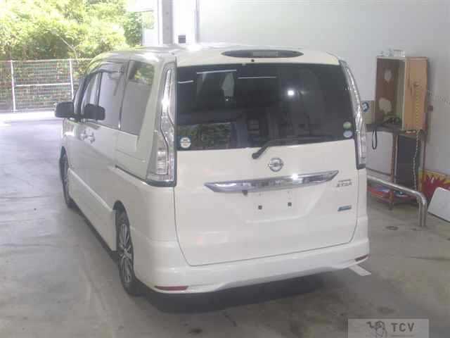 2015 Nissan Serena