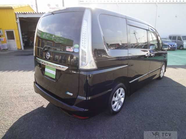 2012 Nissan Serena